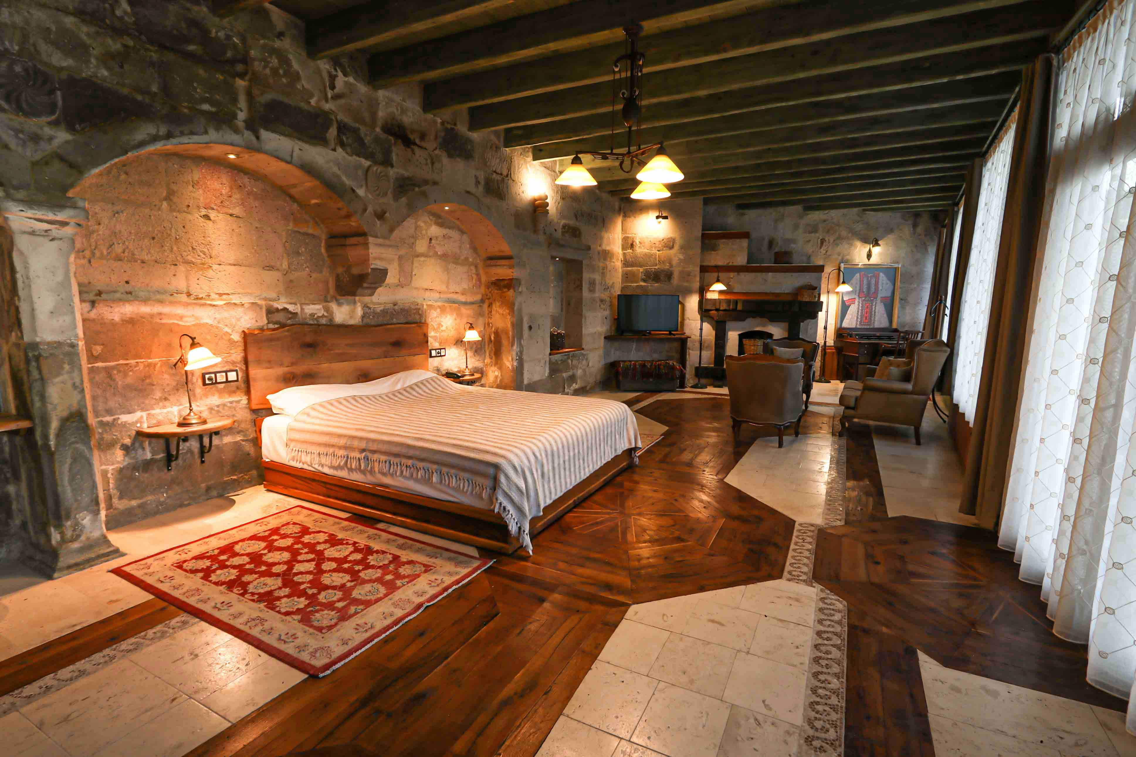 Valley View Suite